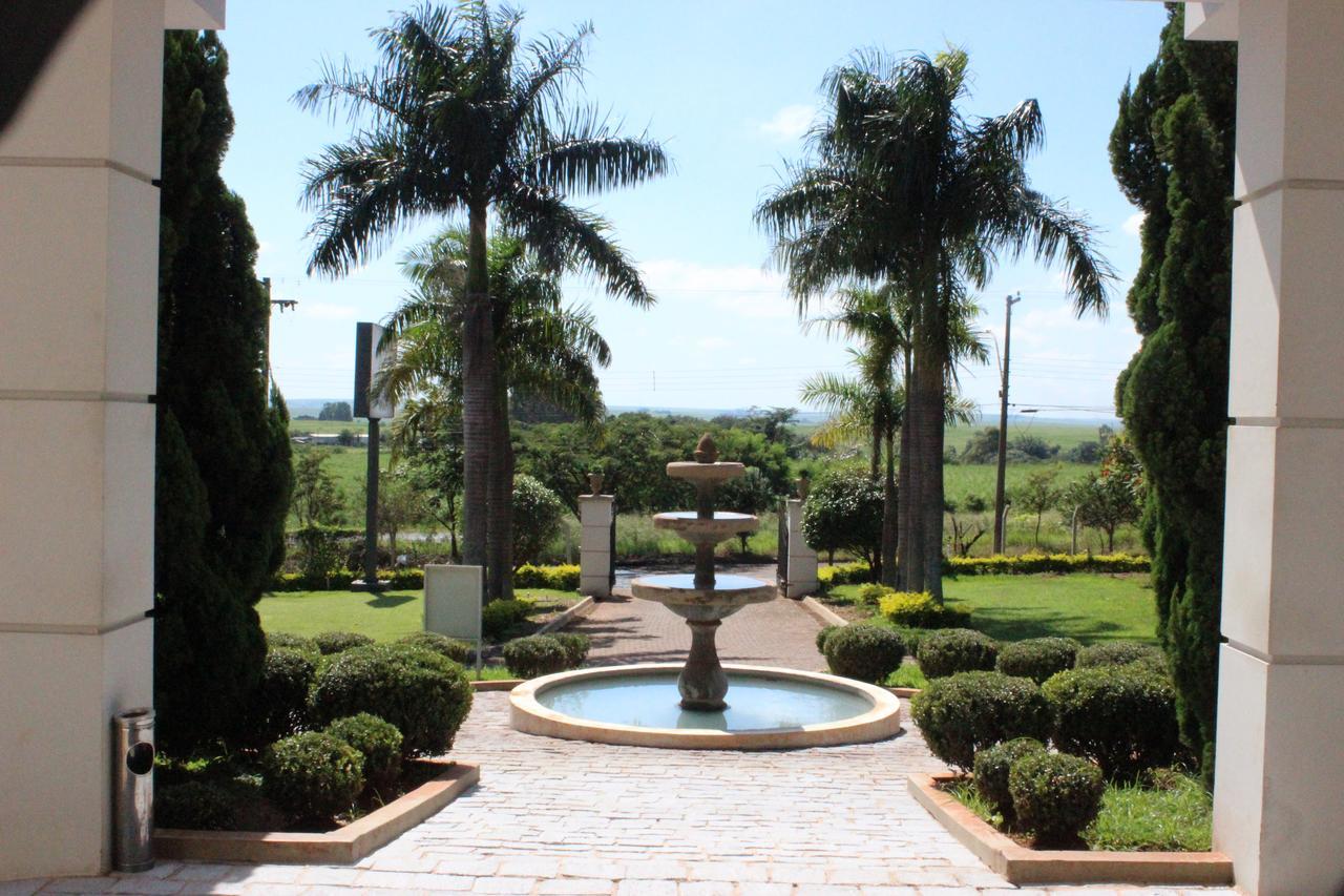 Hotel San Paolo Pederneiras Bagian luar foto
